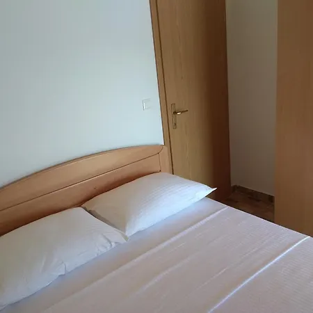 Nyaraló Secluded Fisherman's Cove Kozja, Hvar - 16058 Bogomolje