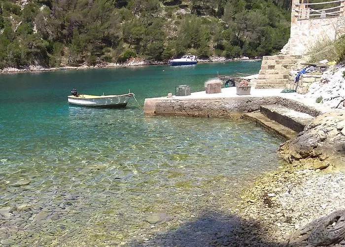 Nyaraló Secluded Fisherman's Cove Kozja, Hvar - 16058 Bogomolje