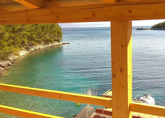 Secluded Fisherman's Cove Kozja, Hvar - 16058 Bogomolje